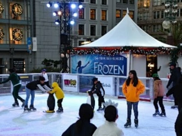 Frozen "Let it Go" Wednesdays 2022