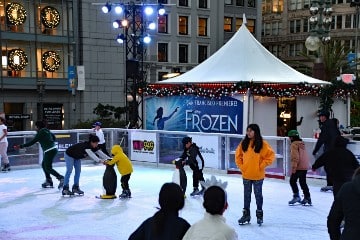 Frozen "Let it Go" Wednesdays 2022